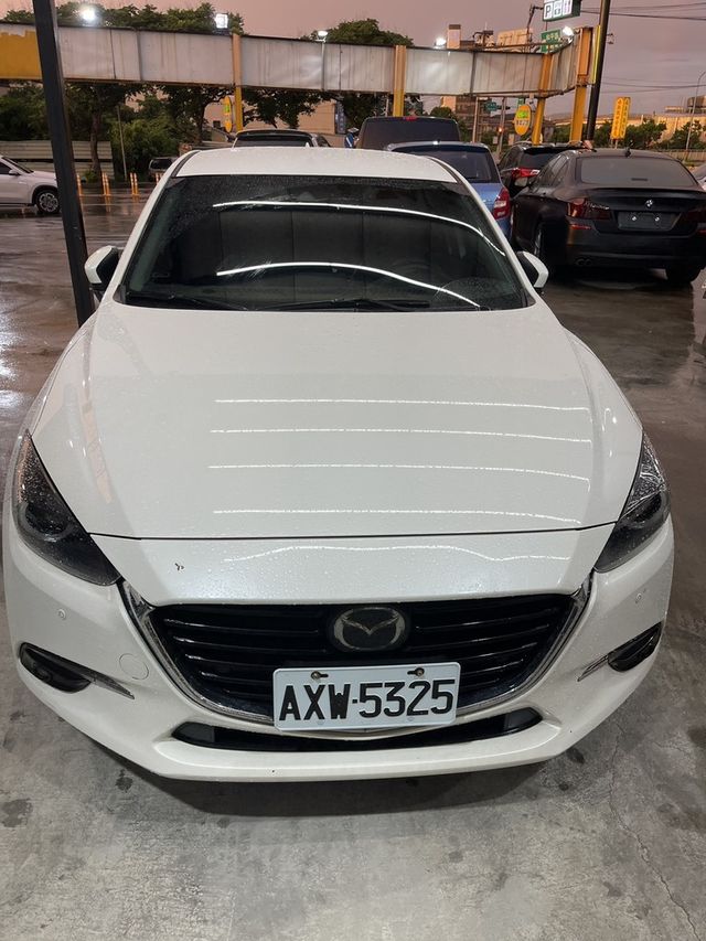MAZDA馬自達 MAZDA 3  第2張相片