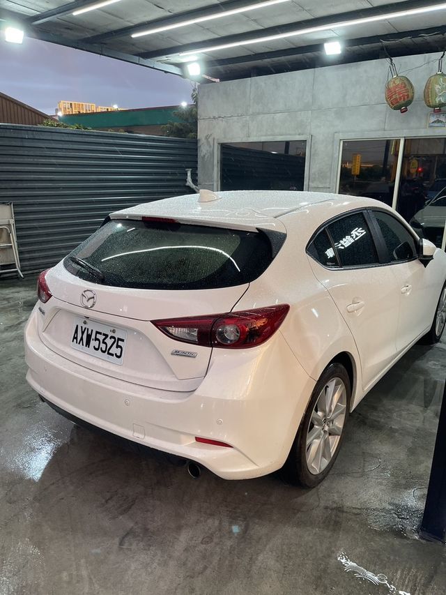 MAZDA馬自達 MAZDA 3  第3張相片