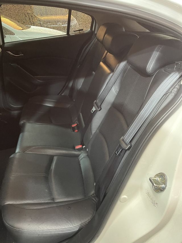 MAZDA馬自達 MAZDA 3  第6張相片