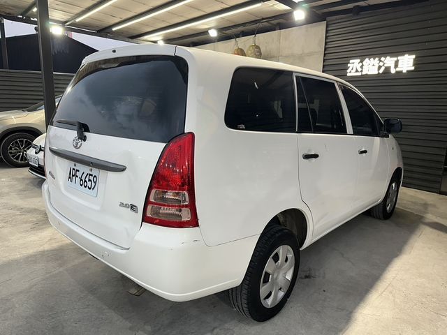 TOYOTA豐田 INNOVA  第2張相片