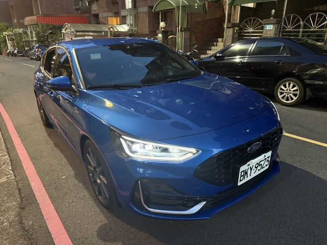 FORD福特 FOCUS ST  第6張相片