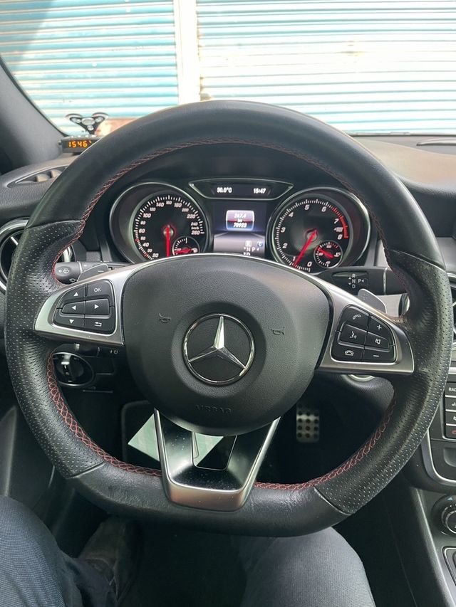 M-BENZ賓士 GLA180  第4張相片