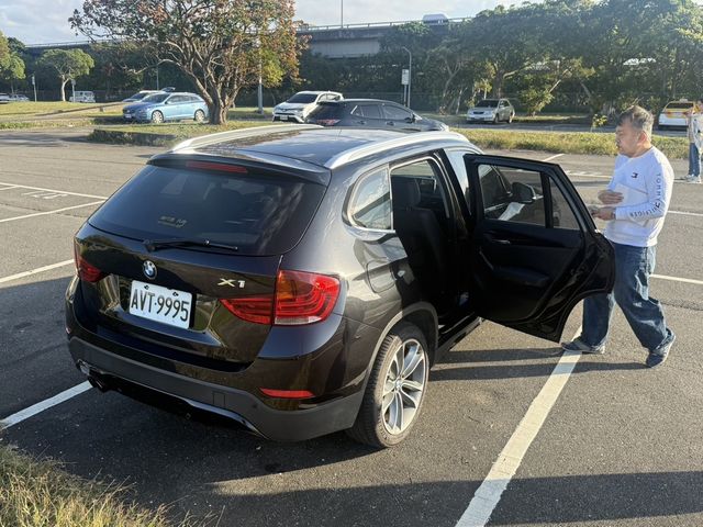 BMW寶馬 X1  第2張相片