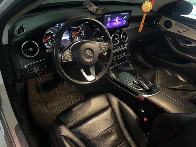 M-BENZ賓士 C300  第3張相片