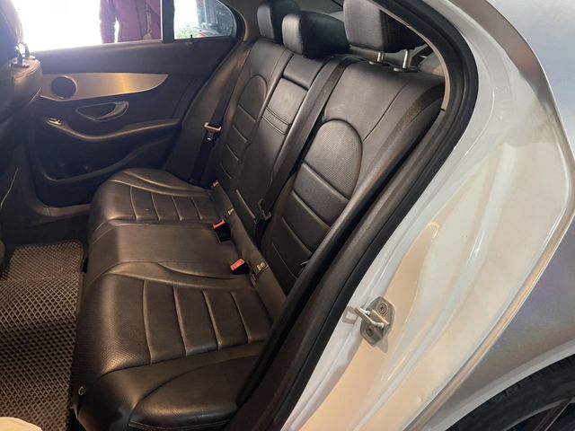 M-BENZ賓士 C300  第5張相片