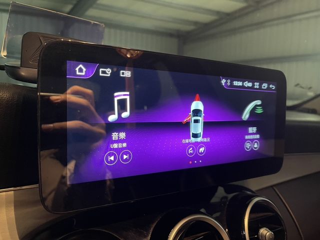 M-BENZ賓士 C300  第6張相片