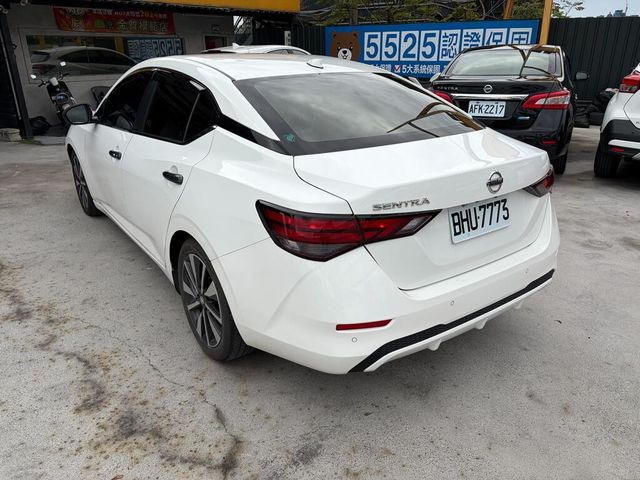 NISSAN日產 SENTRA  第9張相片