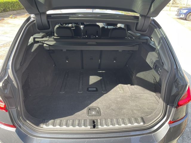 BMW寶馬 320I TOURING  第5張相片