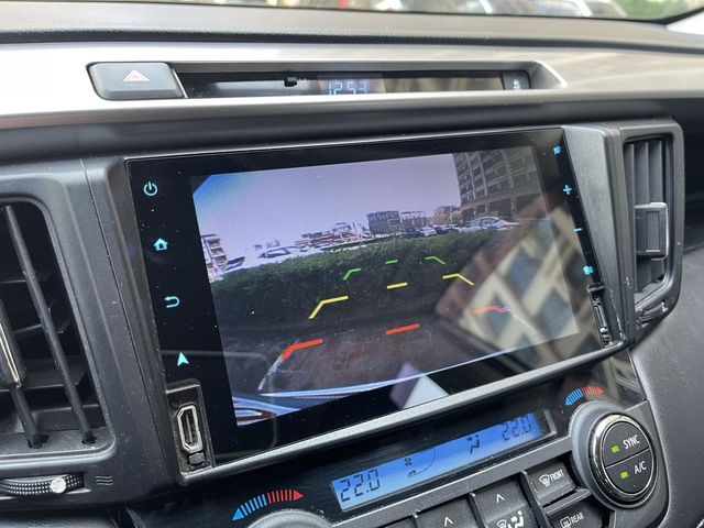 TOYOTA豐田 RAV4  第7張相片