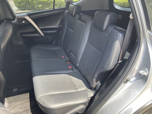 TOYOTA豐田 RAV4  第8張相片