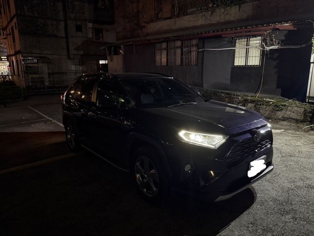 TOYOTA豐田 RAV4  第10張相片