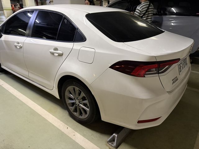 TOYOTA豐田 ALTIS  第2張相片