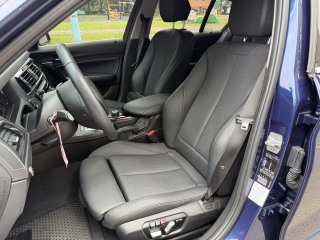 BMW寶馬 118I  第11張相片