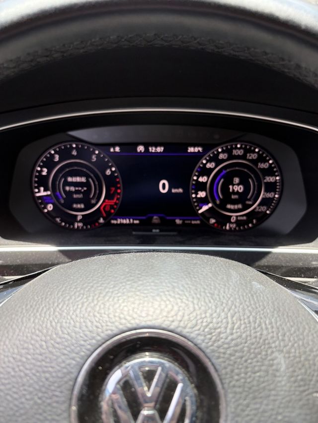 VOLKSWAGEN福斯 TIGUAN  第3張相片