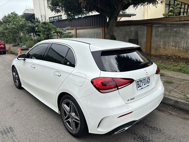 M-BENZ賓士 A180  第2張相片