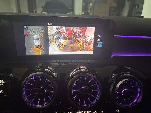 M-BENZ賓士 A180  第5張相片