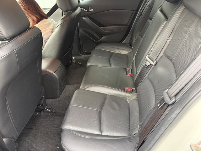 MAZDA馬自達 MAZDA 3  第3張相片