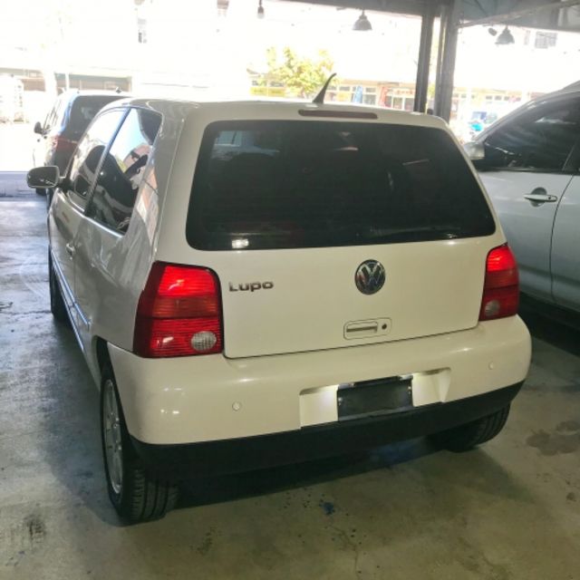 < SUM 全昱汽車 >2005年 福斯 LUPO   1.4 L~ ~ 內外超量 ! ! 好開又可愛、經濟又安全、機能性超級高！  第4張相片