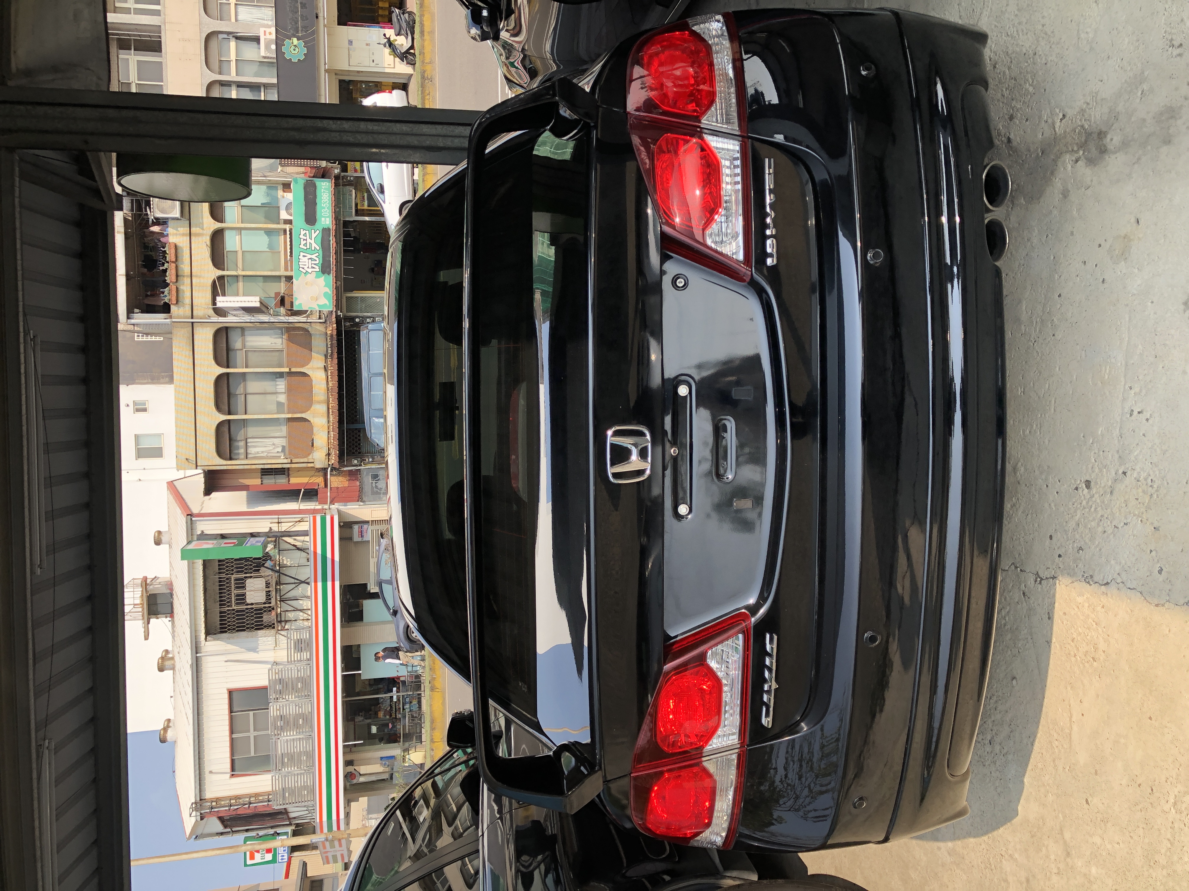 <SUM 全昱汽車 >  2011年 Honda 8代 K12    全原廠的很青純！！ 小改的也很趴！！ 大改的更不用講⋯⋯只就有「殺」！！  第3張相片