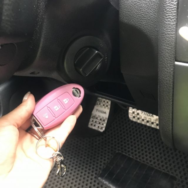 <SUM 全昱汽車 > 2008年   Nissan  TIIDA   1.8L  省油、低稅、馬力大！誰能跟它比！一樣的價錢幫然要買大的！！  第11張相片