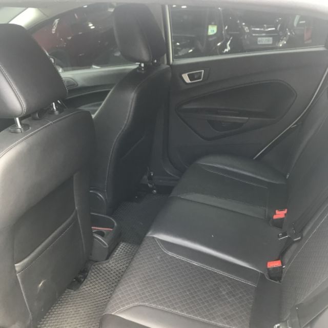 <SUM 全昱汽車 >2016年 福特 Fiesta  S渦輪運動型  1.0L       1000cc超省油、省稅、渦輪增壓 5門超安全小鋼炮 ~ ~  第9張相片