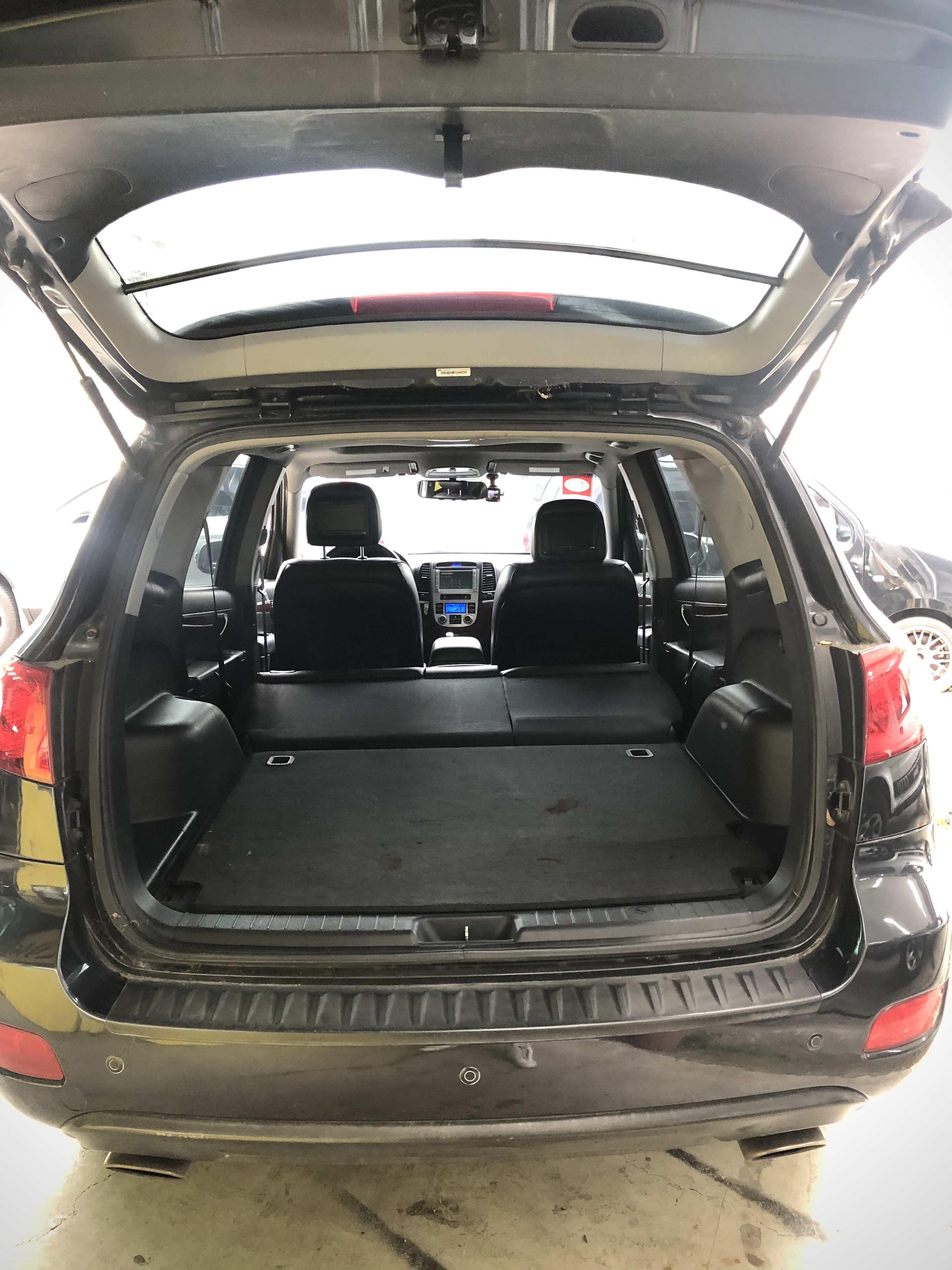 <SUM 全昱汽車 > 2009年 Hyundai 現代SANTA FE  2.2L                        ~家庭出遊首選車~SUV五人座大休旅!行李不怕放不下~~  第5張相片