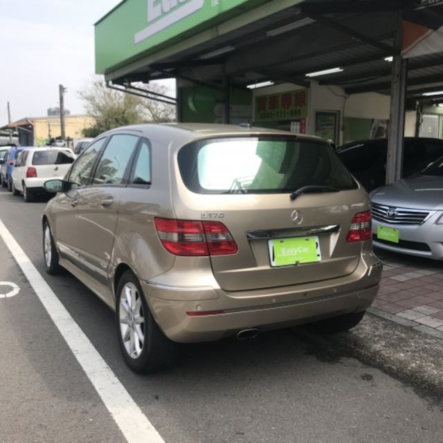 < SUM 全昱汽車 > 2005年 BENZ B170 1.7L～～～ 國小老師用車！！小巧可愛 ~ 5門掀背運動跑旅B-Class ～～～  第6張相片