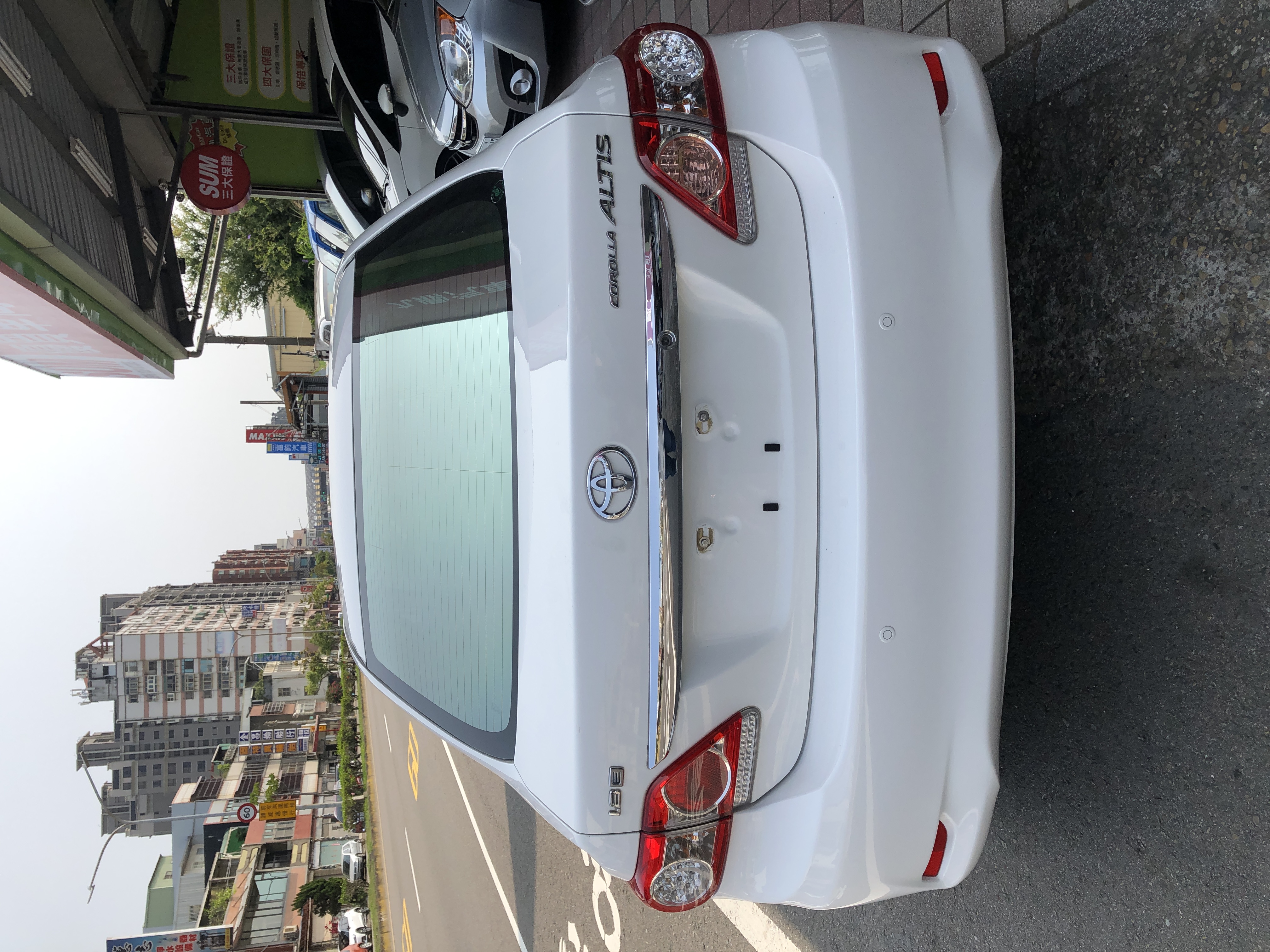 <SUM 全昱汽車 > 2012年 TOYOTA  ALTIS 1.8 E版~~ 醫生一手車 ~~   轎車銷量第一  第4張相片