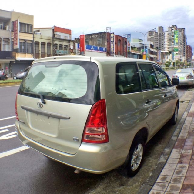 <SUM 全昱汽車 >  2008年 TOYOTA INNOVA2.7L      馬力足 ! 空間大 ! 錢才賺得快 ! ! !  第6張相片