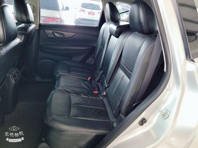 X-TRAIL  第10張相片