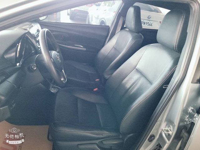YARIS  第9張相片