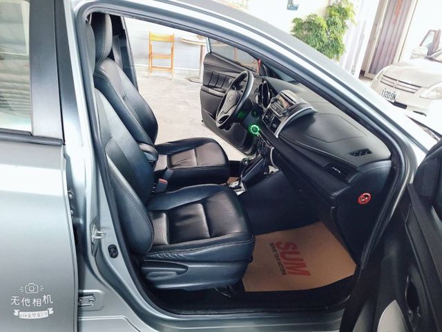 YARIS  第11張相片