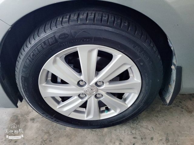 YARIS  第17張相片