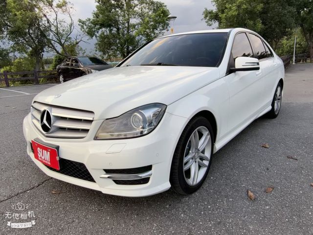 C-CLASS SEDAN W204  第4張相片