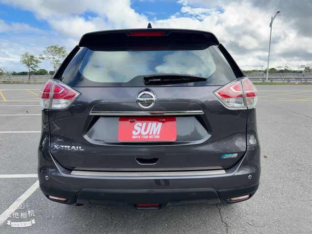 X-TRAIL  第17張相片