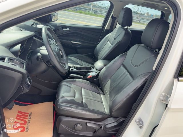 KUGA  第19張相片