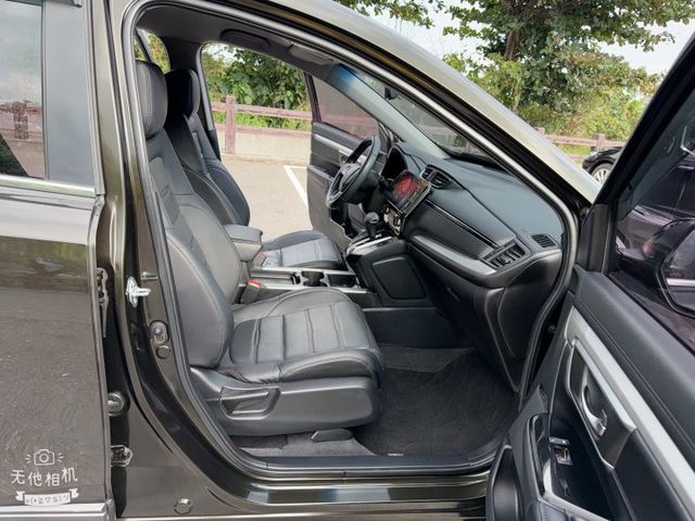 CR-V  第5張相片