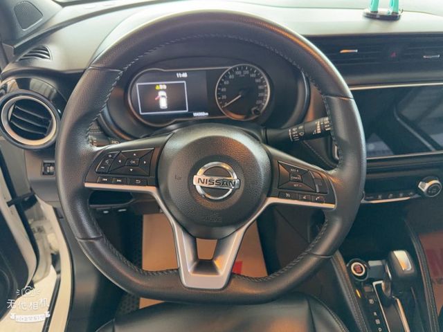 KICKS  第20張相片