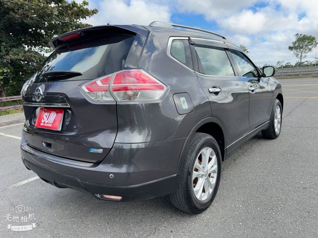 X-TRAIL  第10張相片
