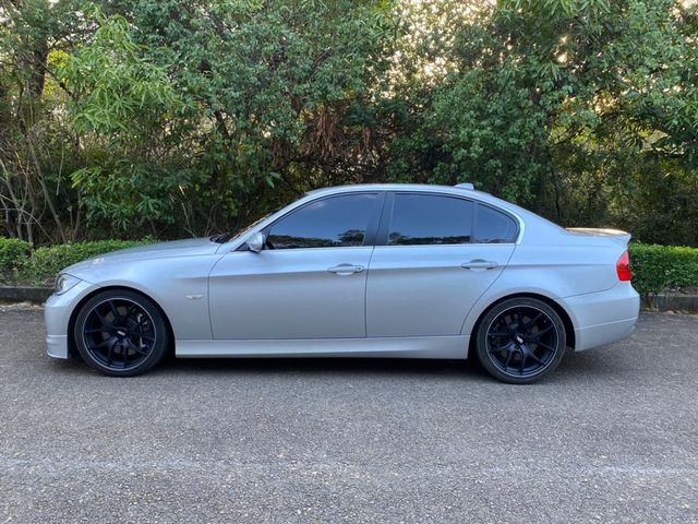 2007年 E90 335i 總代理  第4張相片