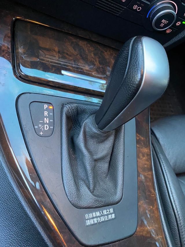 2007年 E90 335i 總代理  第22張相片