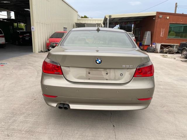 2003年 BMW 530I 總代理  第6張相片
