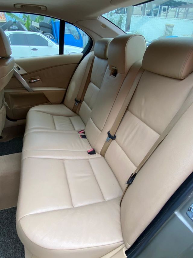 2003年 BMW 530I 總代理  第11張相片