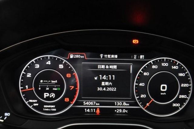 B9、虛擬座艙、氣氛燈、僅跑5.4萬公里  第2張相片
