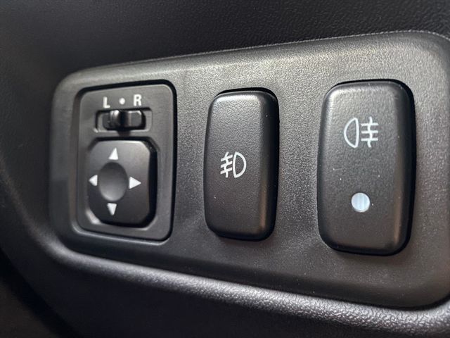 2010年 COLT PLUS IO  第15張相片