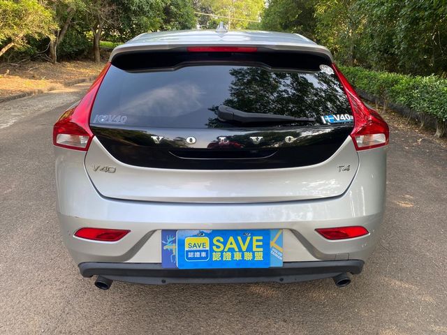 2014年 V40 1.6T  第6張相片