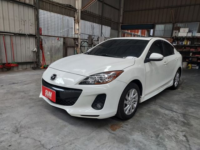 保證實跑十萬七千公里車況佳認證車/衛星導航+倒車影像主機/歡迎來電預約賞車  第1張相片