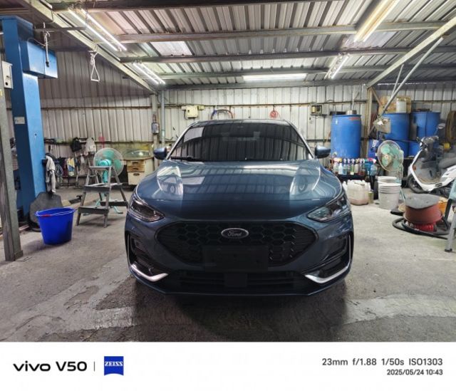 中部車原廠還在保固中ST-Line5D頂配ACC/AEB/摸門/盲點/電動椅/定速/影音主機/歡迎來店賞車  第3張相片