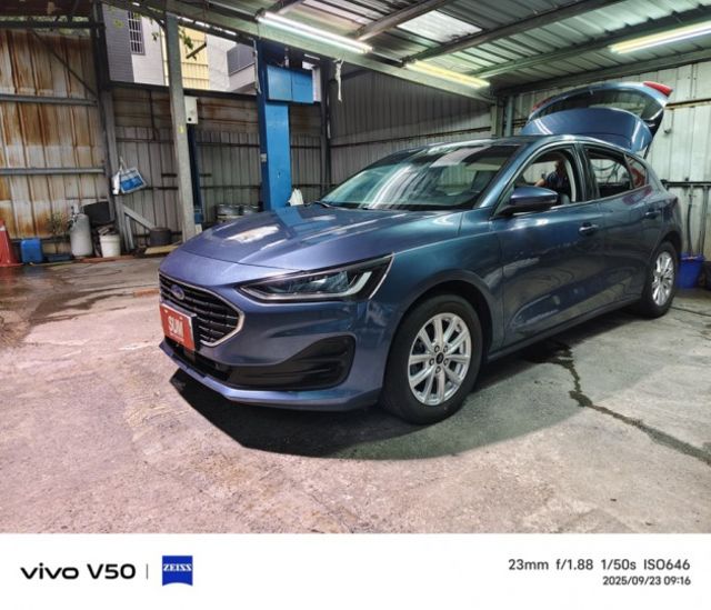 實跑三萬六千公里認證車原鈑件/ACC/AEB/定速/防滑/倒車影像/盲點/免鑰匙啟動車門鎖/歡迎來電預約賞車  第2張相片