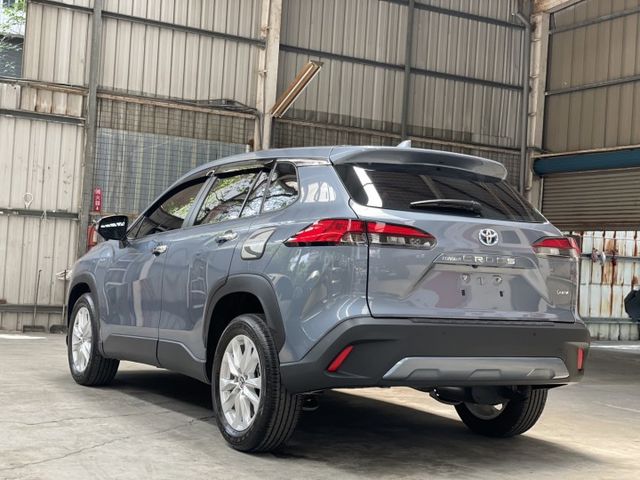 中部一手車 只跑7千多公里 尊爵版特仕車 4年12萬公里保固中 整車原鈑件 環景跟車系統  第3張相片